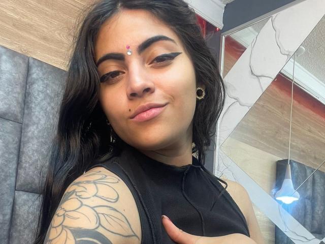 CoriPaige - Live sex cam - 17945938