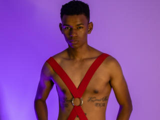 AnthonyMarcelo - Live sex cam - 17947002