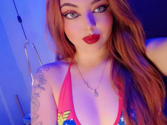 AngieTaylorr - Live sexe cam - 17947374