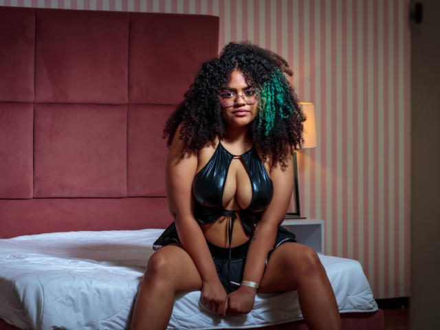 EmmaCambell - Live sex cam - 17948766