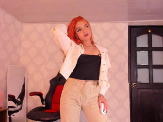 EmilieXGray - Live porn & sex cam - 17950310