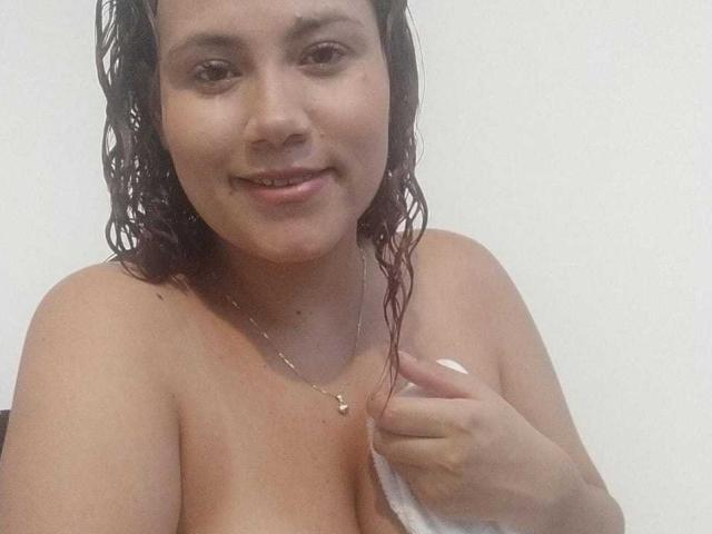 SharonGreys - Live sex cam - 17954434