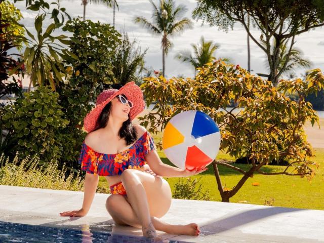 VikkyRose - Live sex cam - 17956126