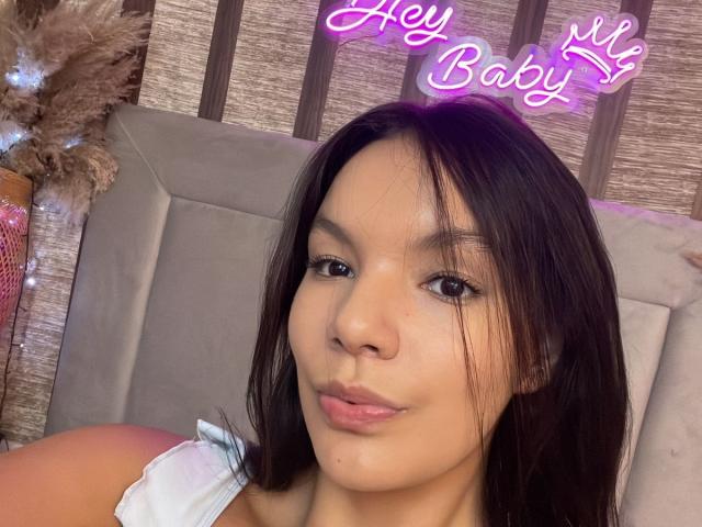 AlondraWm - Live sexe cam - 17956678