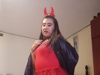 EmilyMoore69 - Live sex cam - 17962282