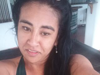 EmilyMoore69 - Live sex cam - 17962414