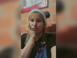 GiuliaAddams - Live sex cam - 17963458