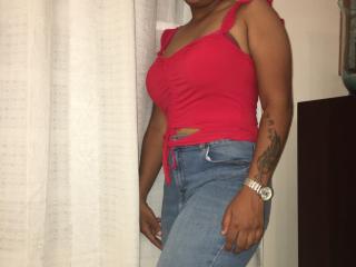 KinkyBadGyal - Live sex cam - 17964414