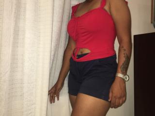 KinkyBadGyal - Live sex cam - 17964434