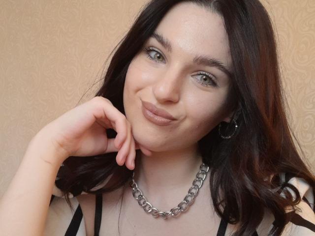 SunnyIsa - Live sex cam - 17967350