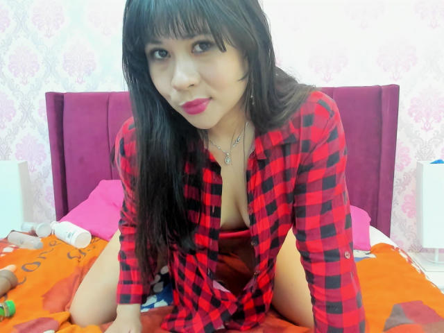 LourrieAnn - Live Sex Cam - 17967454