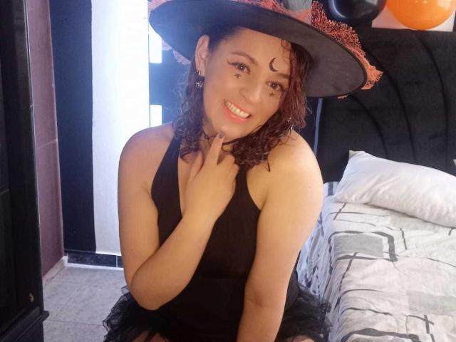 AmandaHotL - Sexe cam en vivo - 17969946