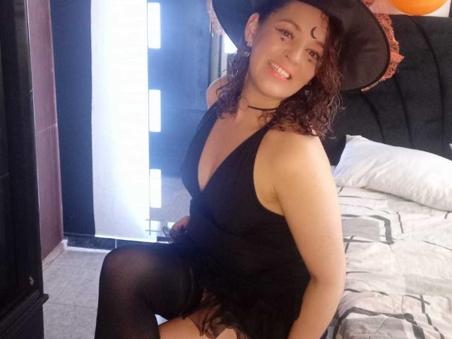 AmandaHotL - Sexe cam en vivo - 17969962
