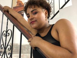 BrendaLunaa - Live sex cam - 17972846