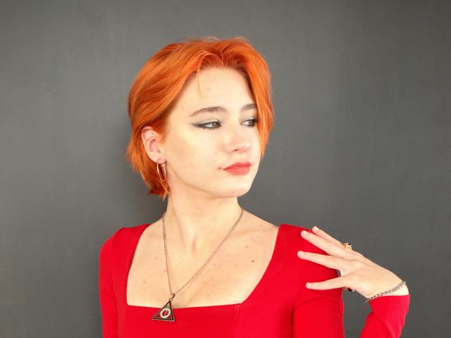 AlexaPristni - Live Sex Cam - 17975018