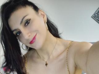 JuliaRobinson - Live sex cam - 17978314