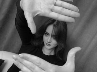 LinaWill - Live Sex Cam - 17984026