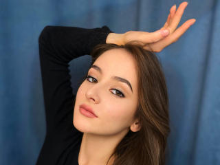 LinaWill - Live Sex Cam - 17984034