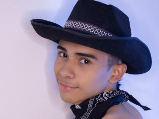 SantiagoRamos - Live Sex Cam - 17985354