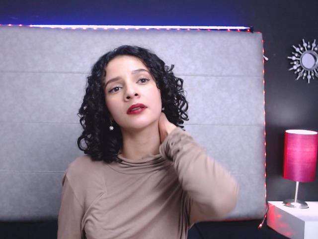 AshlyRogers - Sexe cam en vivo - 17985430