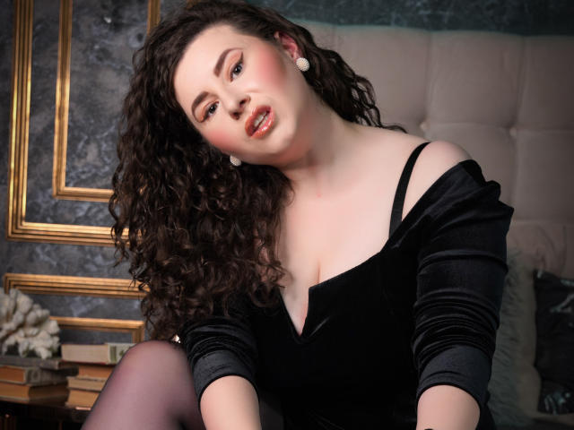 GorJesHot - Live sexe cam - 17990438