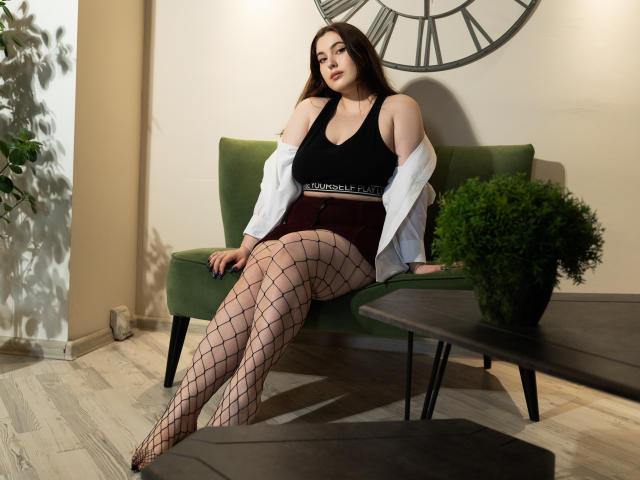 MelissaBonly - Live sex cam - 17991414