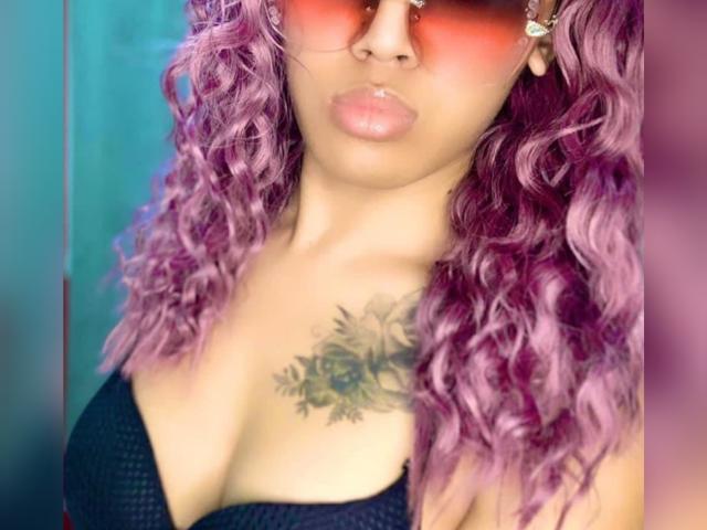 Baddie24 - Live sex cam - 17993438