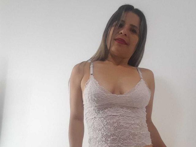 KarolJonson - Live Sex Cam - 17995286