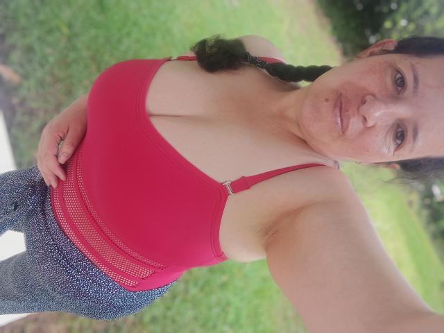 CandHoney - Live sex cam - 17995390