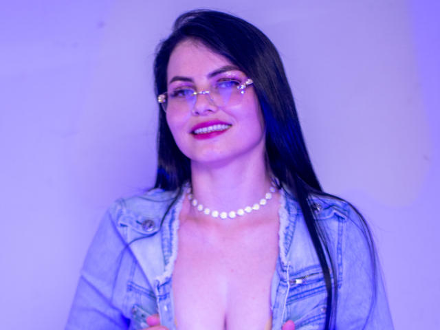 LaurieJemin - 라이브 포르노 &amp; 섹스 캠 - 17995714