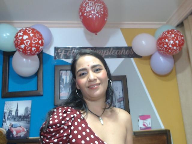AfroditaHan - Live sex cam - 17997086
