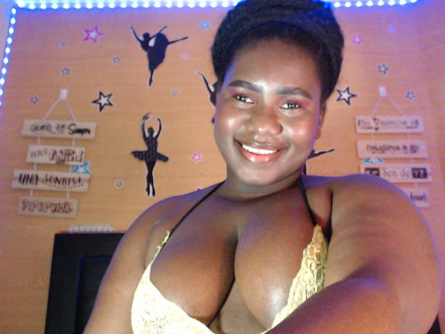 Dilay - Live sex cam - 18001998