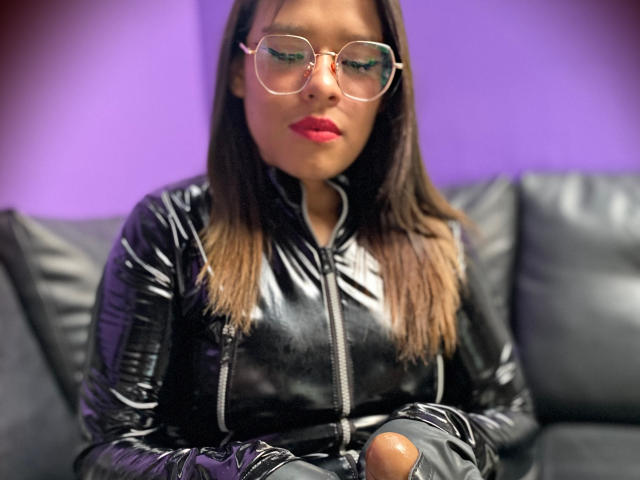 AvaXLusty - Porno na żywo i seks kamera - 18002574