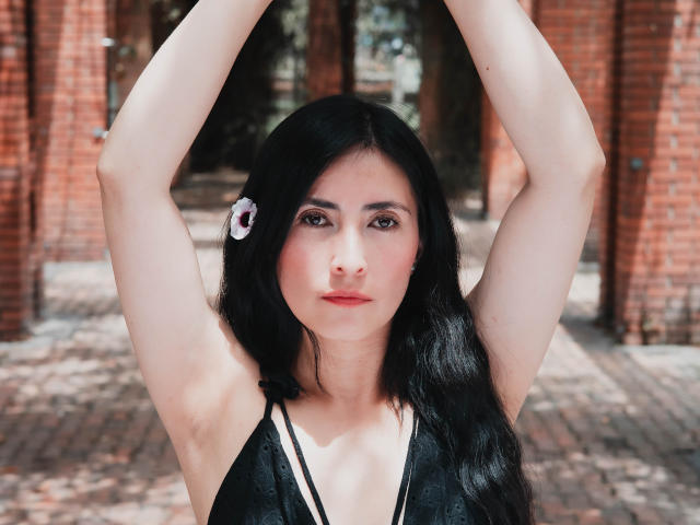 JainaRogers - Live porn &amp; sex cam - 18003574