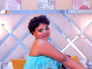 BrendaLunaa - Live sex cam - 18012610