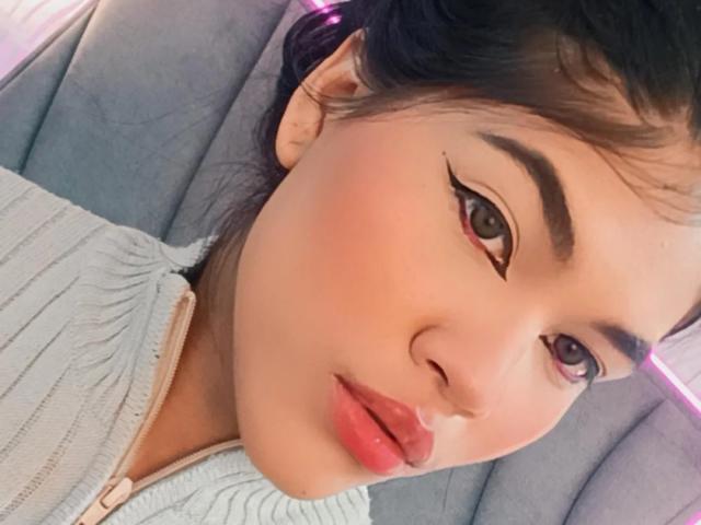 IvannaJane - Live sex cam - 18021086