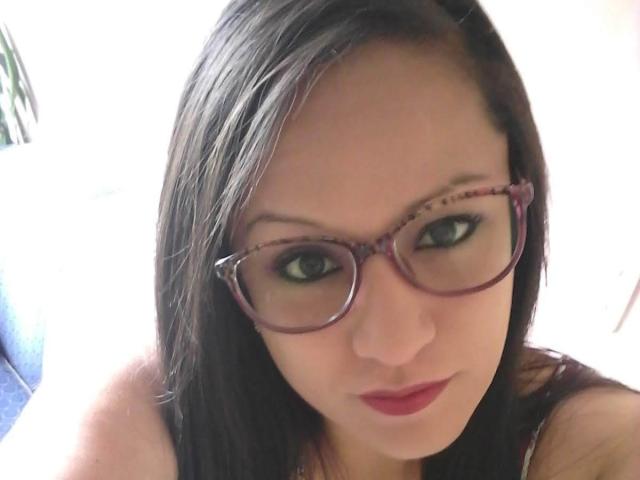 LucianaDiiaz69 - Live sex cam - 18021682