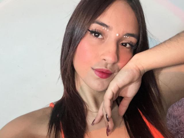 EmmaWaltter - Live porn &amp; sex cam - 18026646