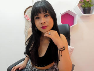 LourrieAnn - Sexe cam en vivo - 18045970