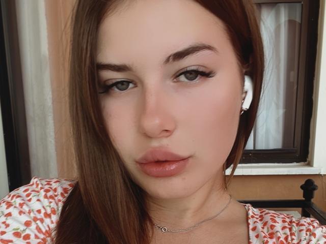 SweetLari - Live sex cam - 18050314