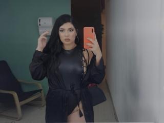 AgathaColinss - Live sex cam - 18052470