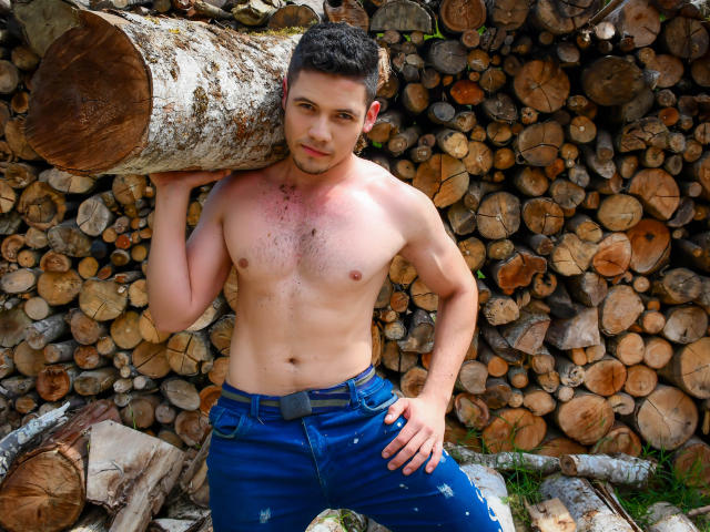 TeylorRivia - Live porn &amp; sex cam - 18057566