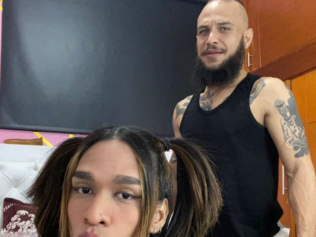 CarolynAndTaylor69 - Live sex cam - 18058062