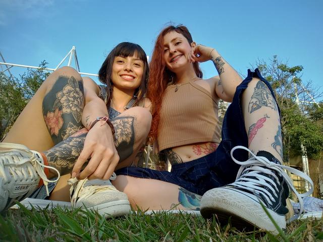 BethAndRoseI - Sexe cam en vivo - 18068346