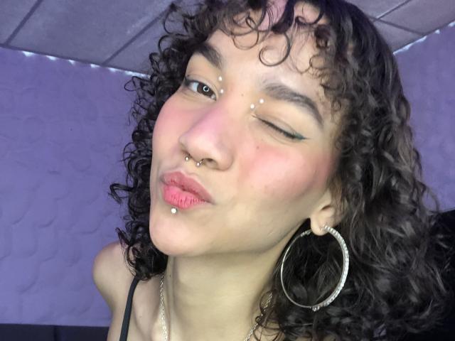 MaryHotJanne - Live porn &amp; sex cam - 18068970