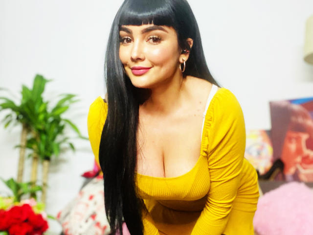 VikkyRose - Live sex cam - 18070854