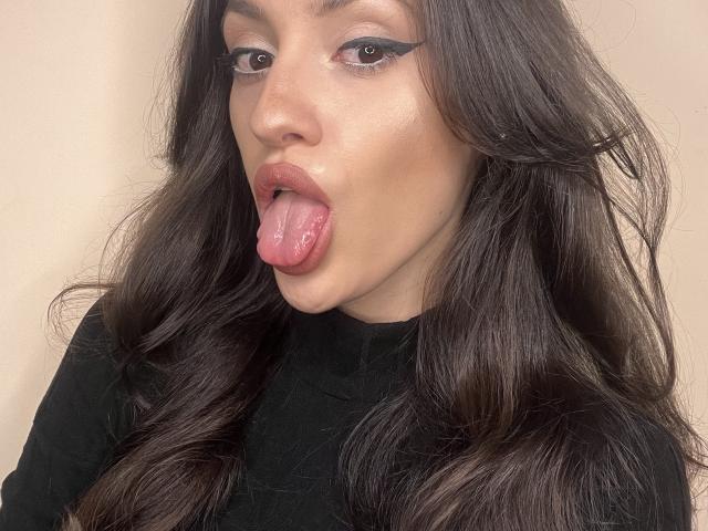 VievienneClemente - Live porn &amp; sex cam - 18071666