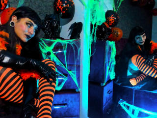 VeronaHellsiing - Live porn &amp; sex cam - 18074558