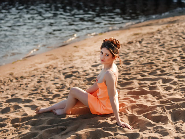 RosettaCavalli - Live sex cam - 18075982