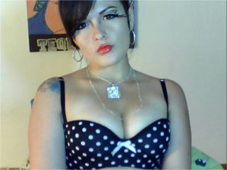 FlowerHotSexy - Live cam xXx with a dark hair 18+ teen woman 